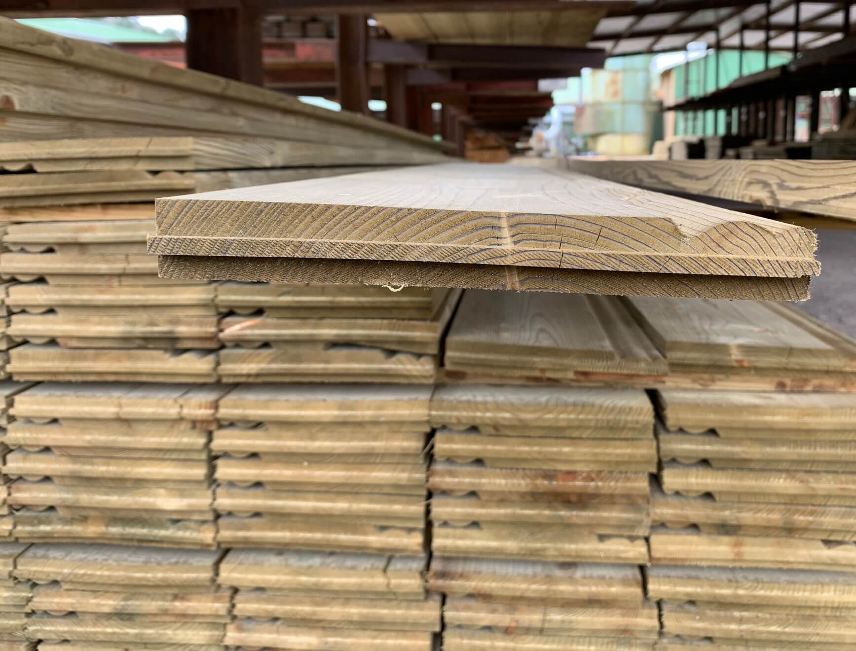 Planches de rives ou bandeaux sapin