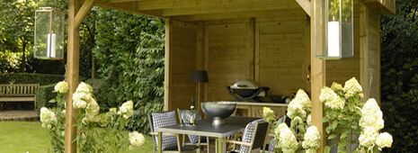 Abri jardin avec terrasse couverte