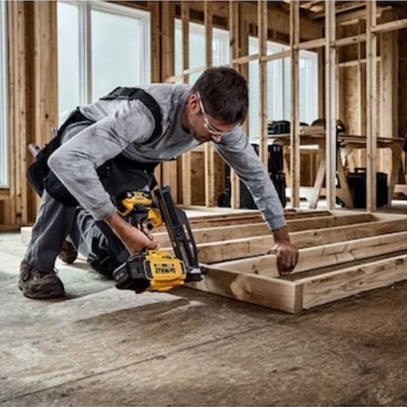 Cloueur de charpente XR 18V Brushless - sans batterie ni chargeur | DEWALT DCN930N-XJ