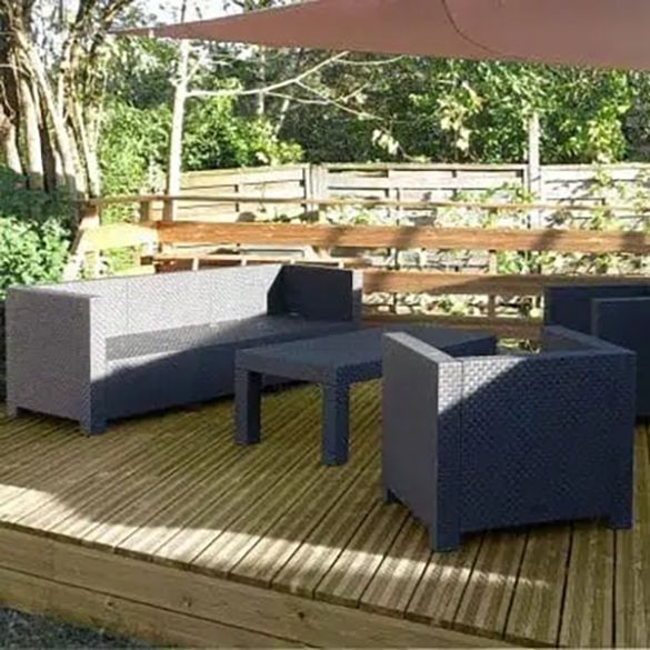 Lame de terrasse en pin du nord strié Long. 5,40 m - 145x27 mm - Classe 4