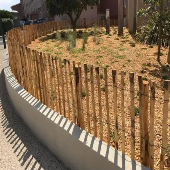 Ganivelle châtaignier fendu Haut. 60 cm - Ecart 5 cm (+/-1) - Non pointé - 10 ml