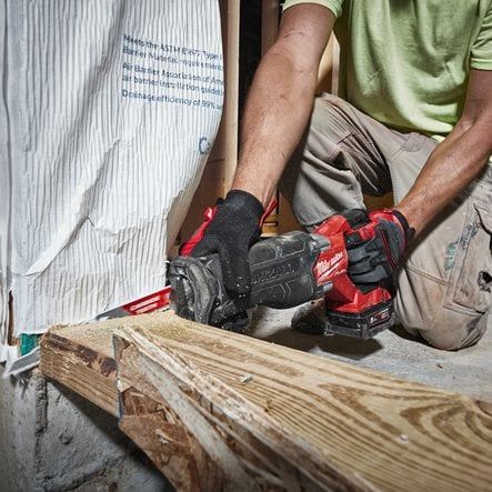 Scie sabre 18V Fuel (sans batterie ni chargeur) en HD Box | MILWAUKEE 4933478293