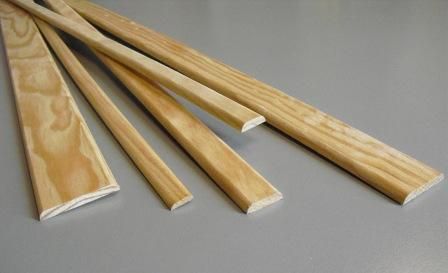 Chant plat 2 arrondis en Pin des Landes 35x6 mm Long. 2,40 m 