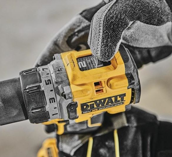 Perceuse visseuse 18V XR - sans batterie ni chargeur - en coffret TSTAK | DCD800NT DEWALT