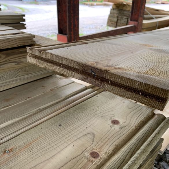 Planche de rive Sapin/Epicéa 4500x220x28 mm Classe 3 