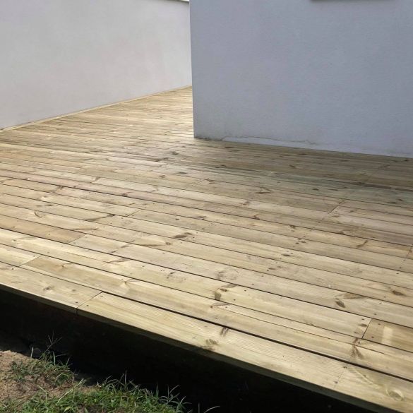 Lame terrasse en pin du nord 3300x145x27 mm lisse 4 faces