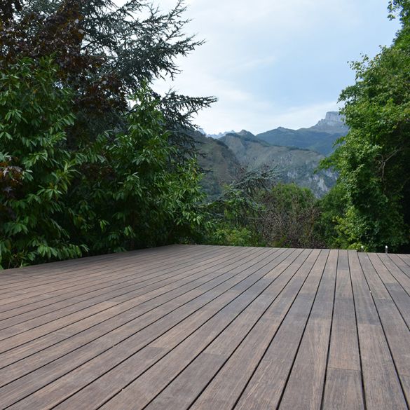 Lame terrasse BAMBOU huilée réversible brun foncé 1850x137x20 mm