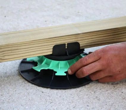 Plot lambourde terrasse Essentiel réglable 20-40 mm JOUPLAST