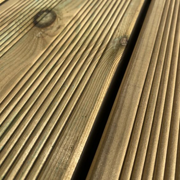 Lame terrasse TRADITION en pin maritime strié Cl4 2400x145x22 mm