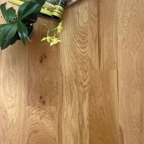 Parquet contrecollé chêne vernis mat MIEL 1210x139x12 mm - ALTO 139 Unifit Intenso - PANAGET