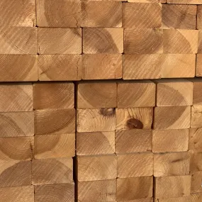 Ossature pin rabotée 3,90 m 70x45 mm Classe 2